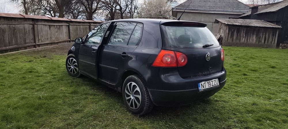 Volkswagen Golf V