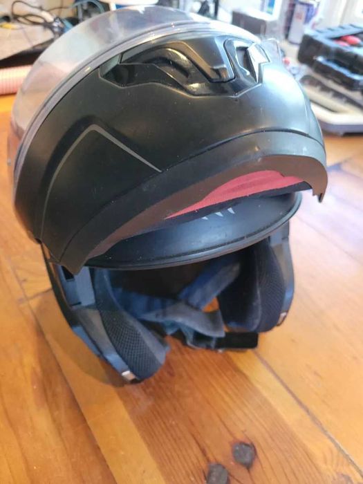 Модуларен ШЛЕМ МТ АТОМ 60-61