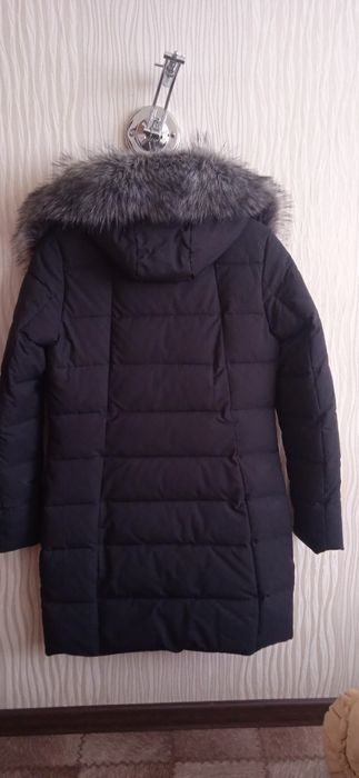 Продам зимний пуховик