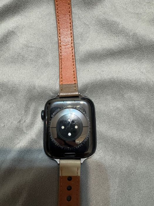 Apple Watch серия 9 45 mm