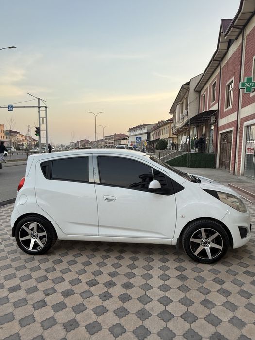 Spark sotiladi 2020 yil