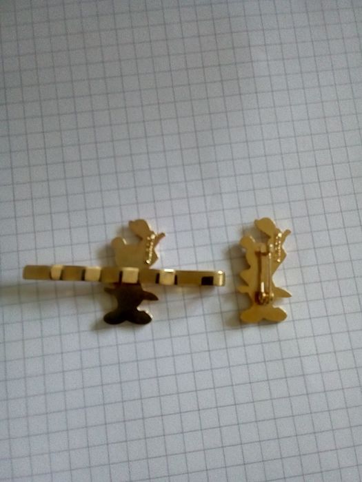 Дисни позлатени значка и игла за вратовръзка децки