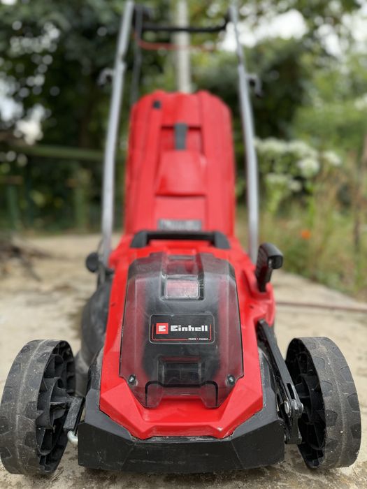 Косачка Einhell на батерия