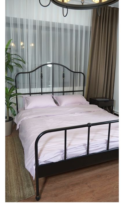 Кровать Ikea с матрасом