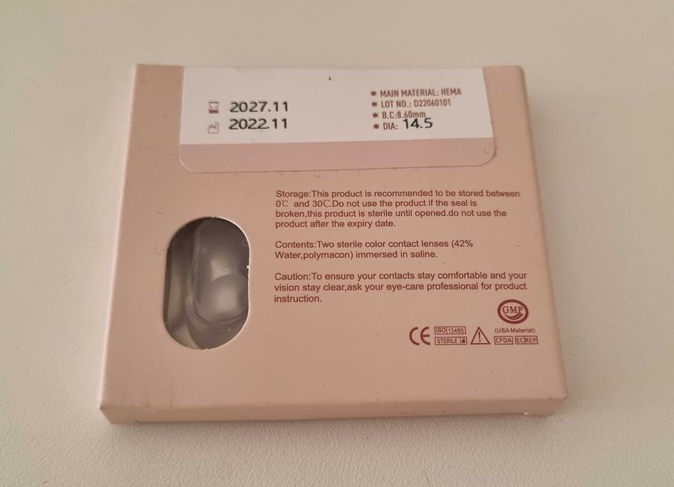 Цветни контактни лещи за хелоуин