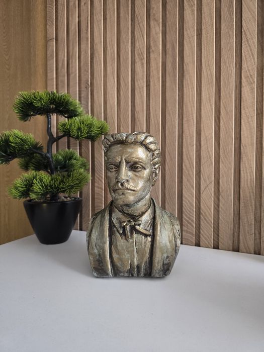 Васил Левски бюст / статуетка / Левски
