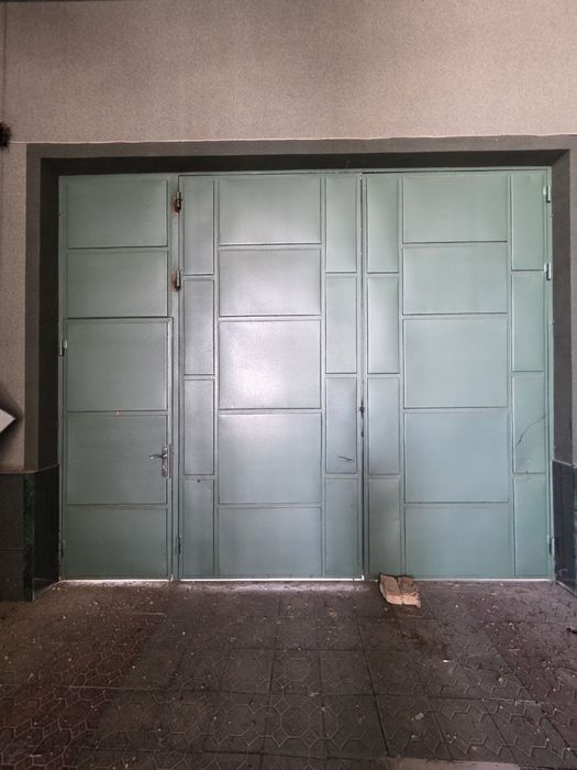 Darvoza Sotiladi eni 4.40. balandligi 3.70