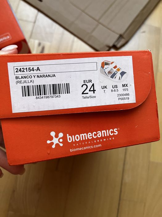 Сандали biomecanics