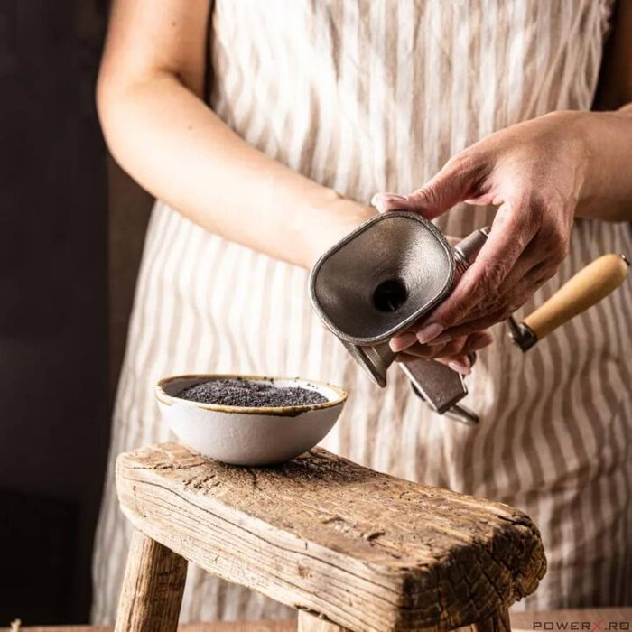 Masina pentru macinat seminte, manuala din otel inoxidabil, Kinghoff