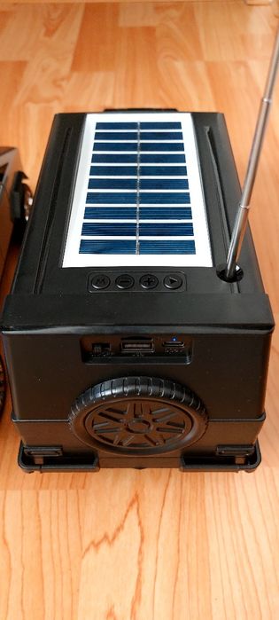 Tesla , masinuță boxă