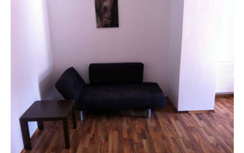 Дава се под наем Тристаен апартамент в Пловдив, Кършияка - 90 кв.м за 321.3 € - Снимка #9