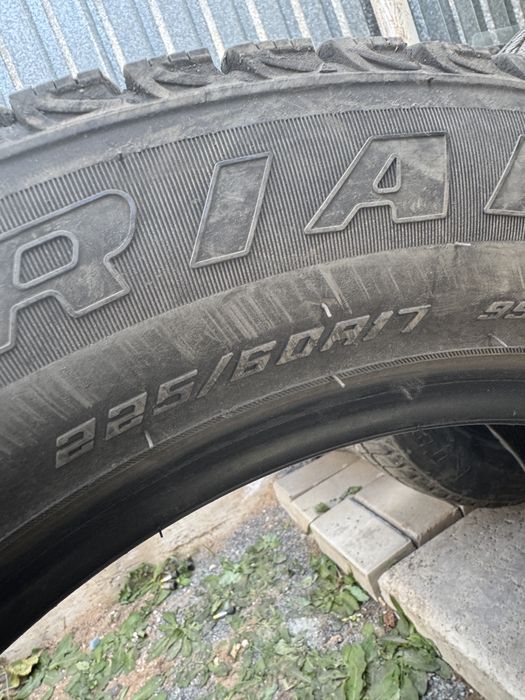 Зимние шины Triangle 225/60/17