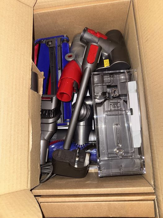 Dyson V10 Absolute