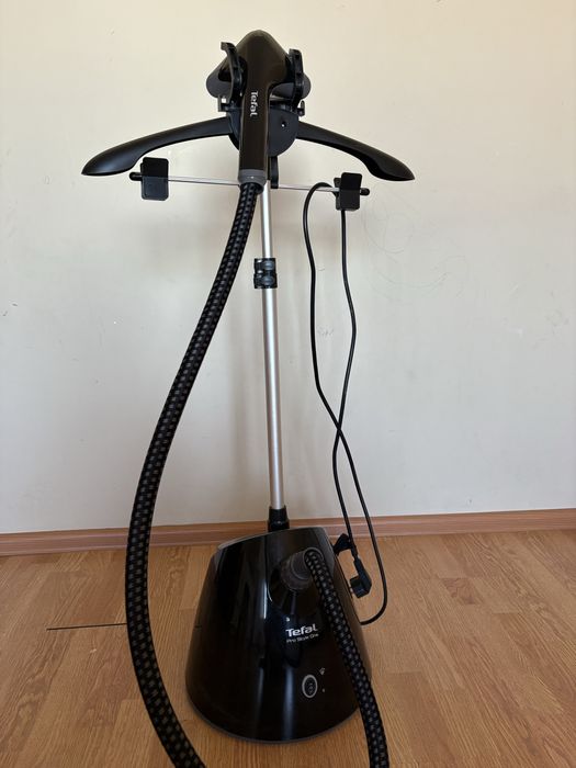 Продам отпариватель Tefal