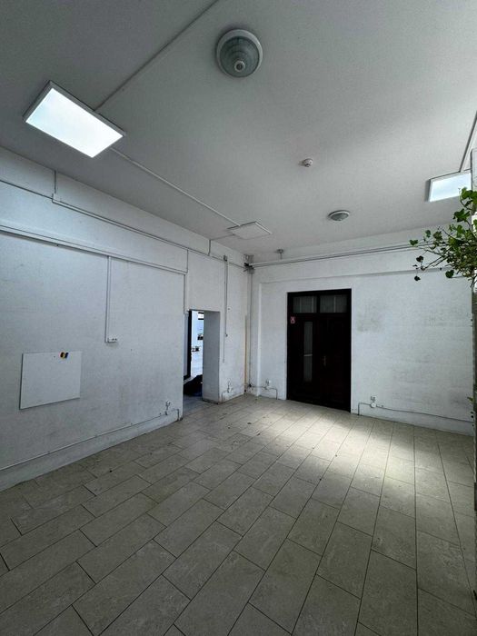 Spațiu comercial de închiriat – 200 mp – zonă centrală, Liești, Galați