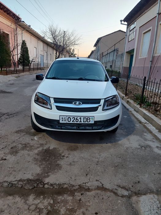 LADA GRANTA sotiladi sastayanasi idiyal