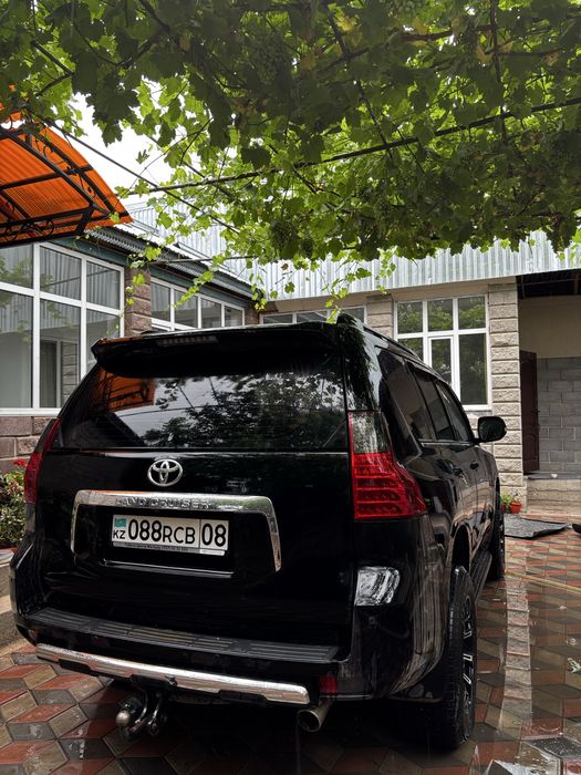 Land cruiser prado 150