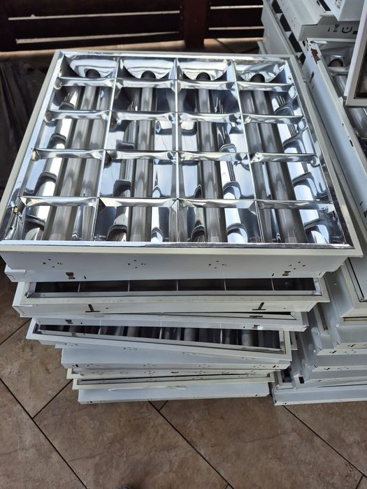 Corp iluminat raster 4xLED/TUB G13 60cm – stare foarte bună