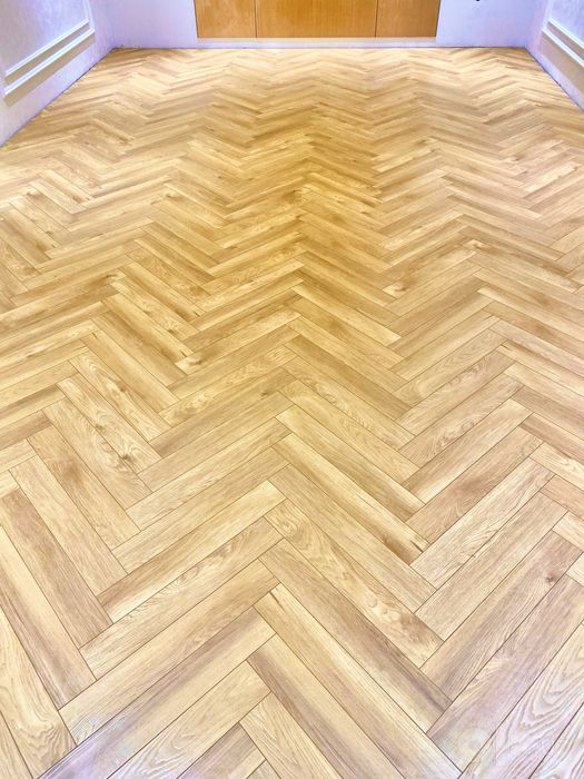 Tarket Laminat usta Nalivnoy quyish xizmati