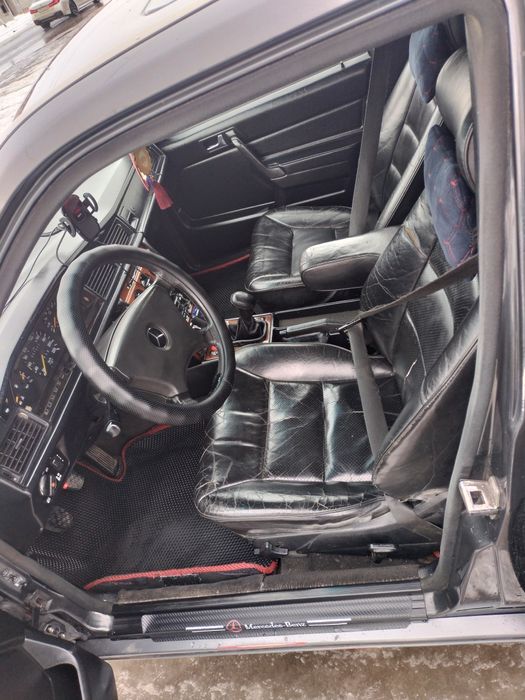 Продам Мерседес 190