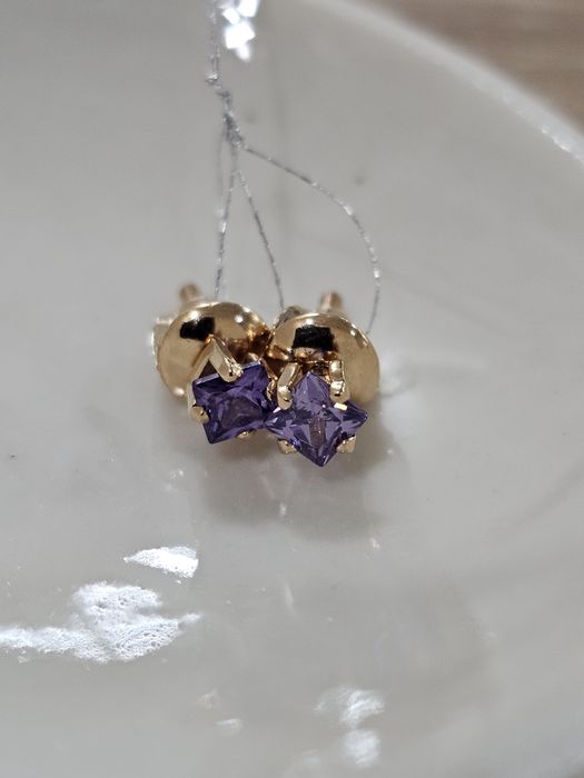 Гвоздики аметист 585проба