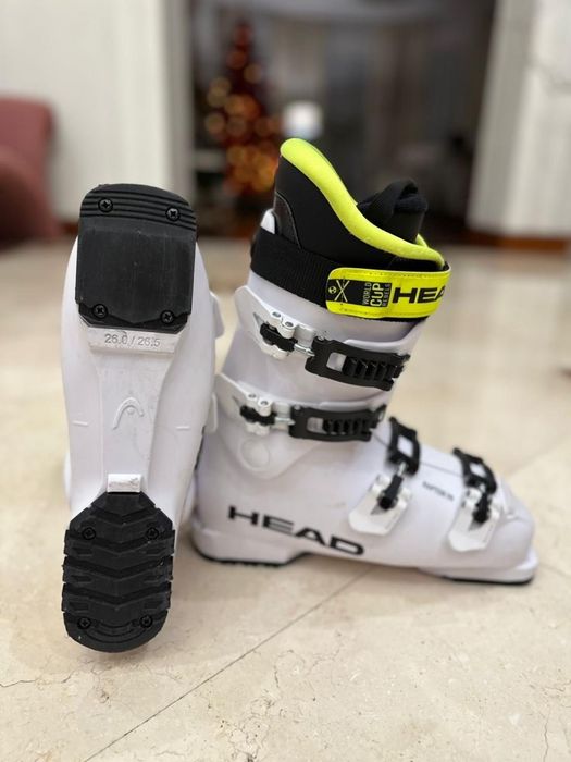 Продаю лыжные ботинки