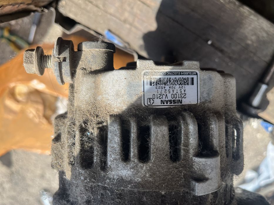 Генератор ниссан нп 300 2.4 бензин