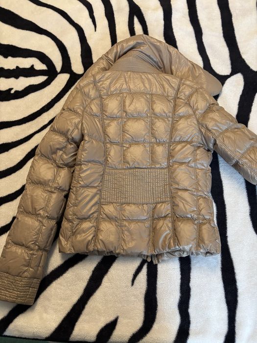 яке естествен пух Pinko