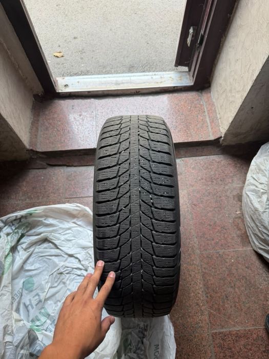 Зимние шины ПРОДАЁТСЯ