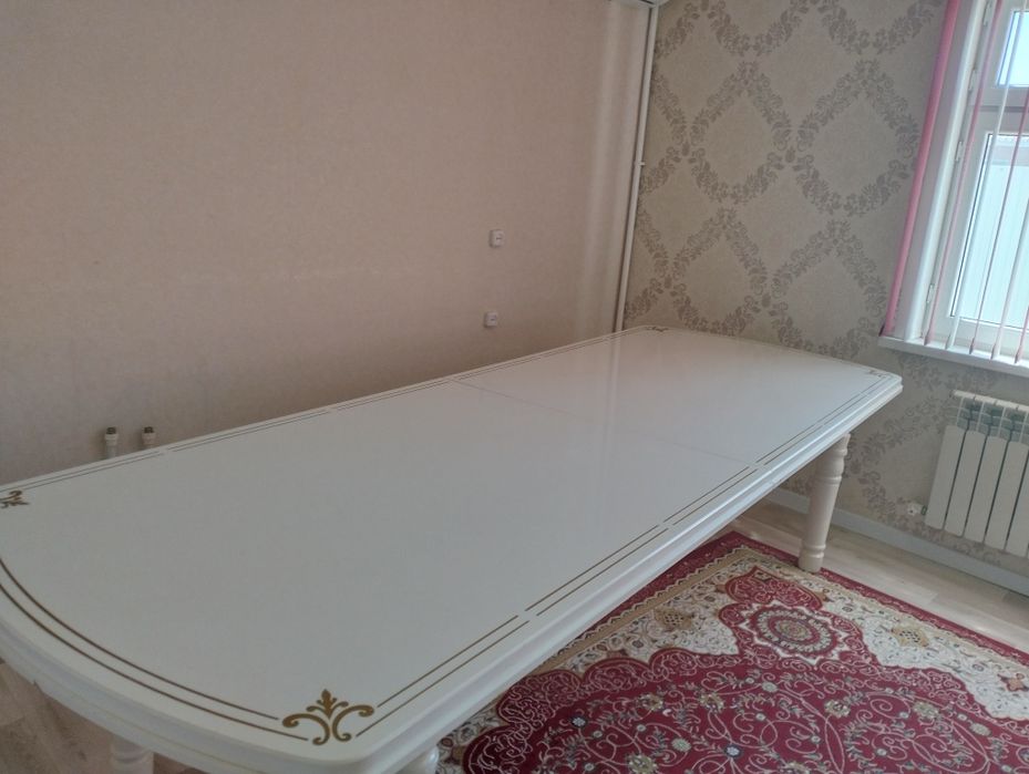 Стол размер 1.1*3.5