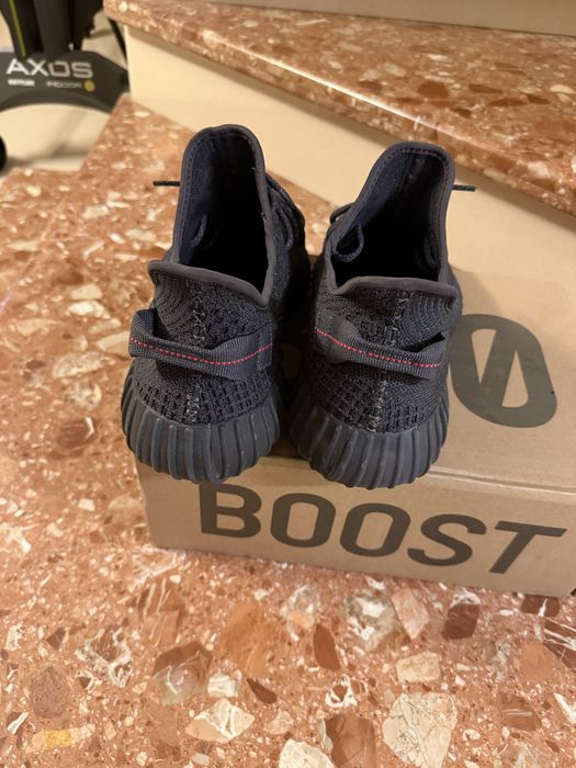 Adidas Yeezy boost 360
