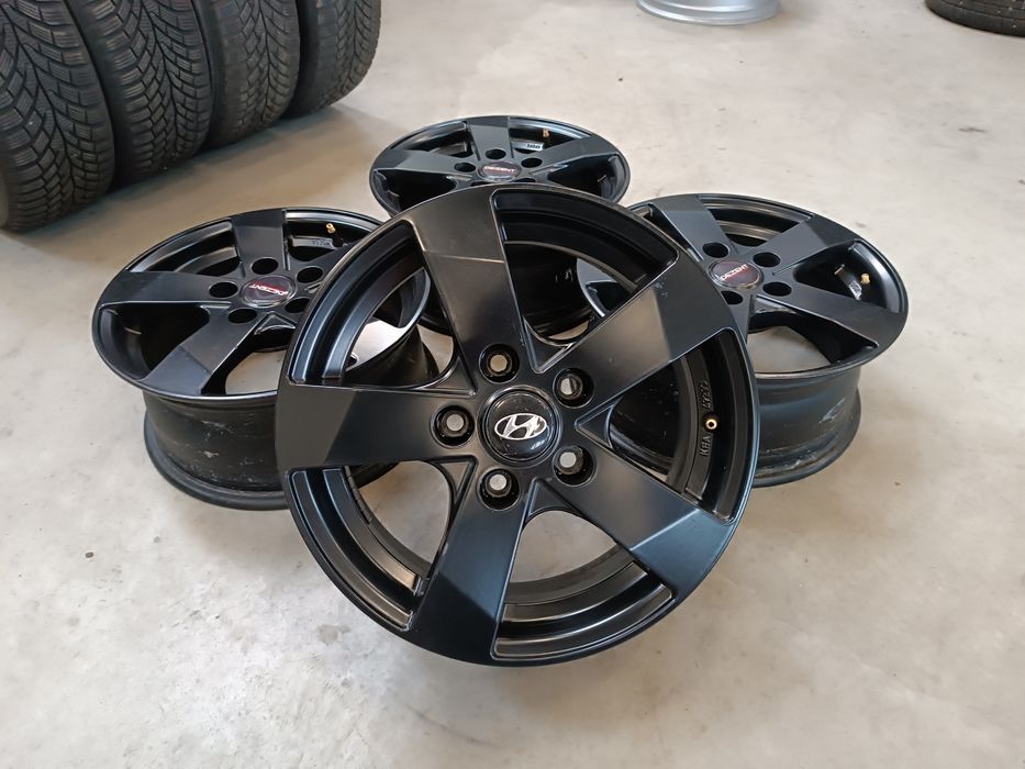 Jante aliaj 5x114.3 r15 Renault Megane , KIA Ceed , Toyota