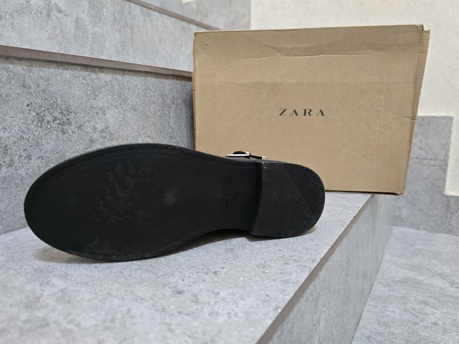 Продаются детские осенние сапожки ZARA