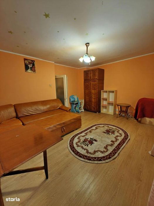 Apartament 1 Camera decomandat, etaj 3, plan 2 bld. Poitiers!