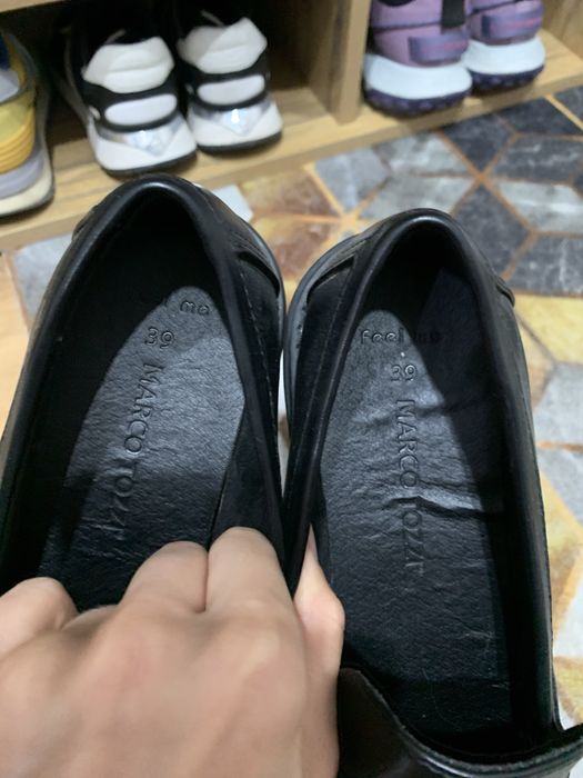Лоферы - 39 размер - черные