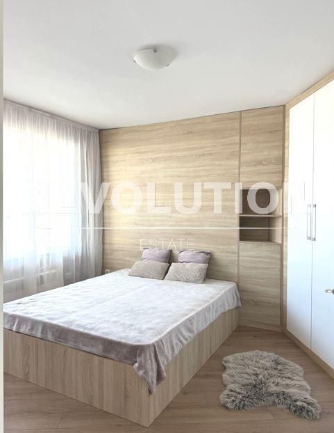 Дава се под наем Двустаен апартамент в Варна, Виница - 70 кв.м за 448.8 € - Снимка #2