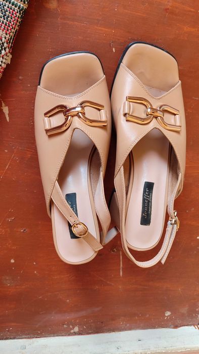 Yozgi oyoq kiyim holati yaxshi