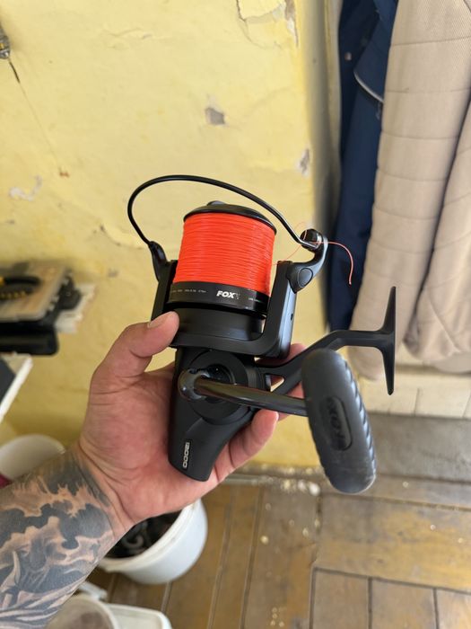 Vand 2 mulinete FOX EOS de 12000