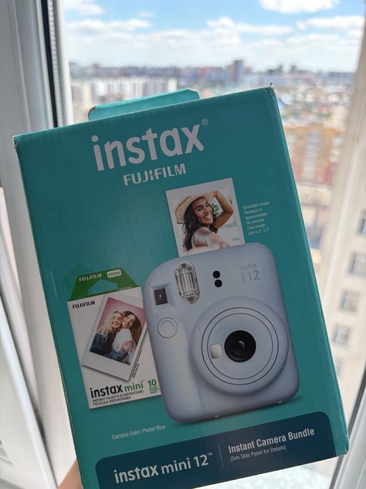 Instax mini 12 б/у в хорошем состоянии