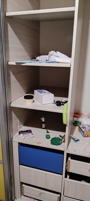 Шкаф купе со стеклянными дверями