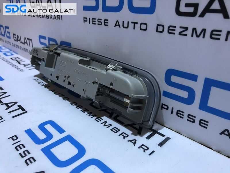 Plafoniera Lumini Lampa Iluminare Habitaclu Spate Pasageri Audi A4 B7 2005 – 2008 Cod 8P0947111A [D0325]