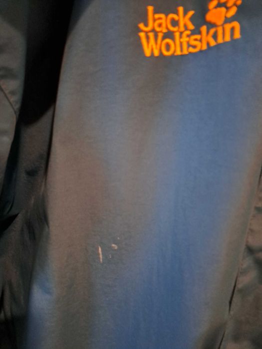 Geacă Jack Wolfskin impermeabilă subțire