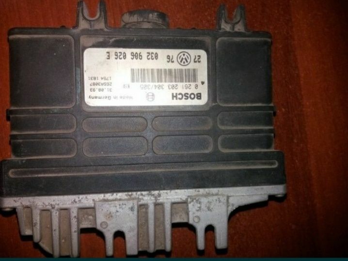 Продам запчасти Ниссан Hundai