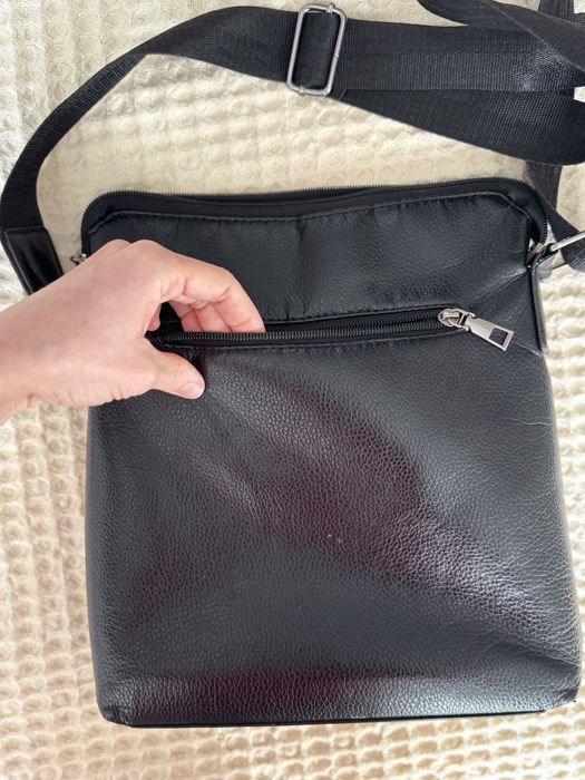 Продам мужскую сумочку