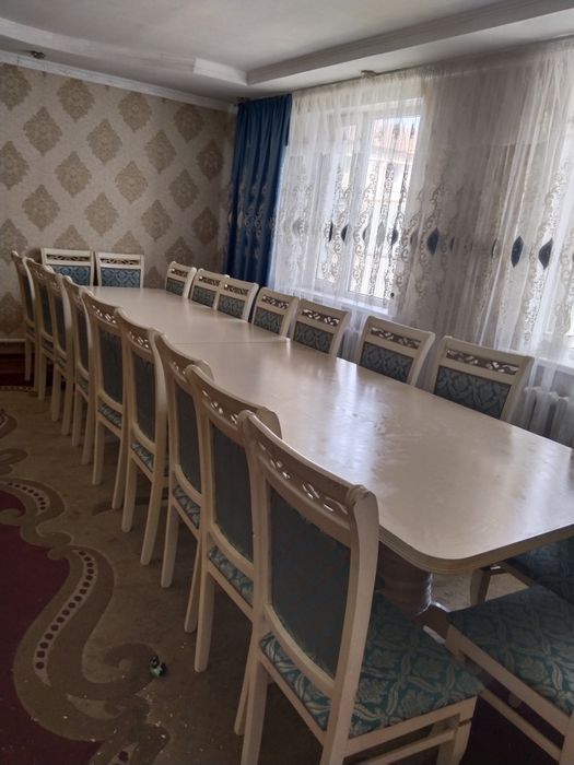 Стол орындықтарымен сатамыз