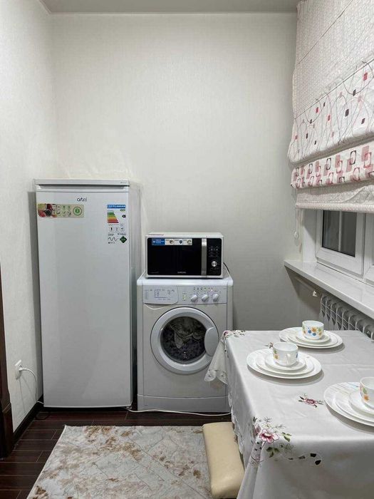 (Добрый) ЦУМ, 82 м², 3/2/4, Просторная квартира