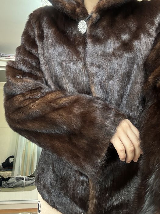 Шуба норковая продается