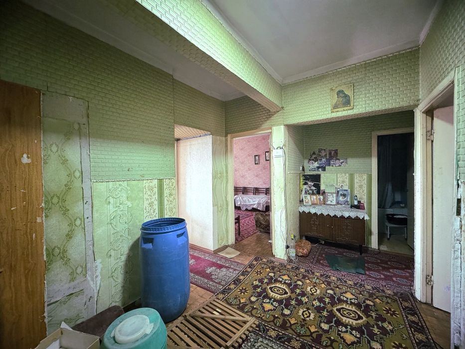 Продаётся 3х комнатная - Куйлюк-7 метро Таларык, можно и в ипотеку