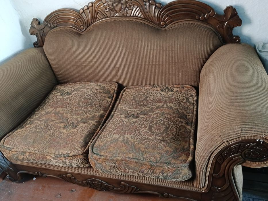 Диван сатылады. Баағасы келісімді