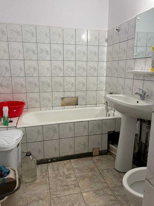 Proprietar închiriez apartament 3 camere strand sibiu